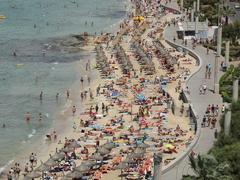 観光客が多過ぎて… オーバーツーリズムに悩まされている世界の人気観光地 15 | Business Insider Japan