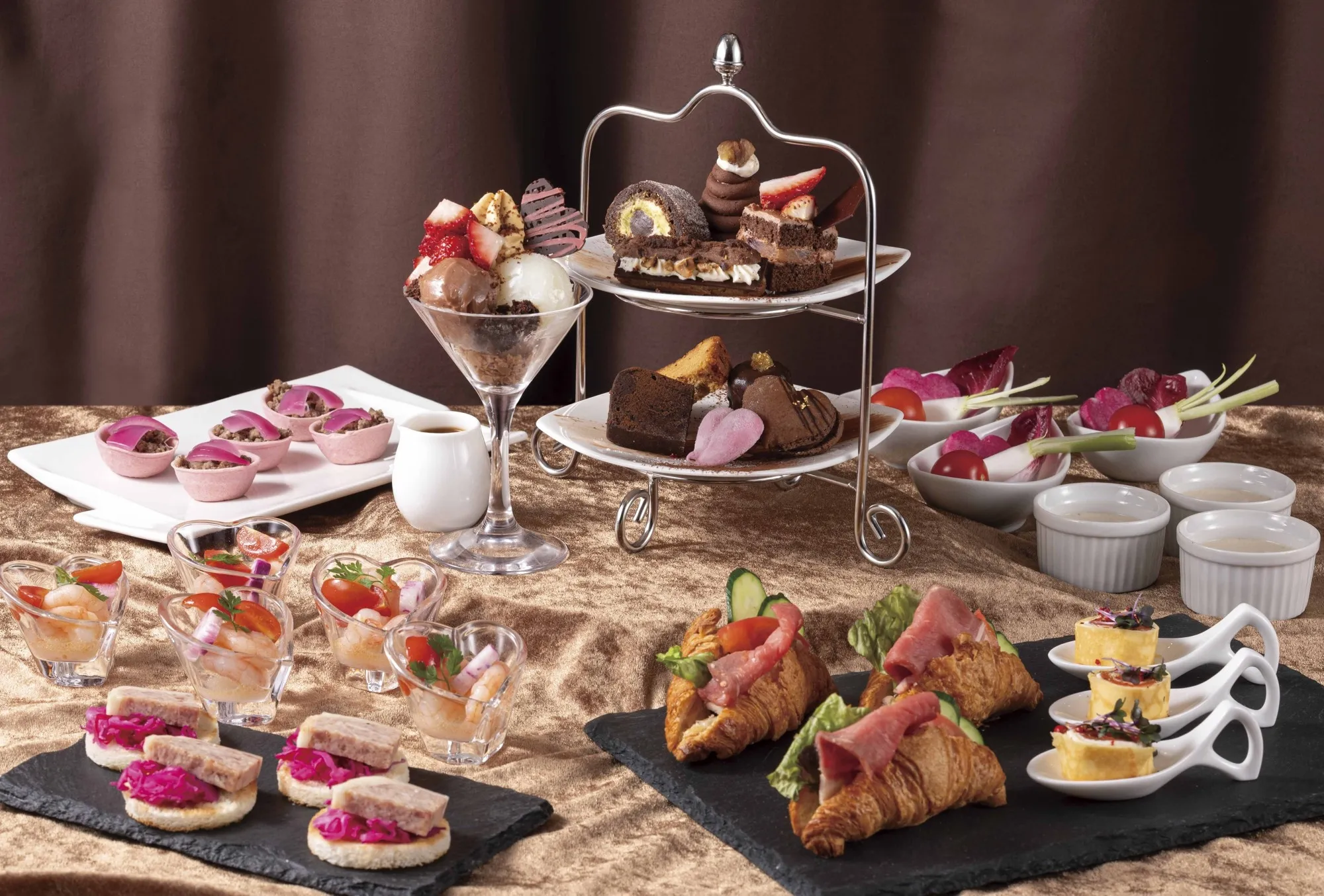 舞浜で過ごす甘い週末。2日間限定のバレンタインアフタヌーンティーが新感覚!