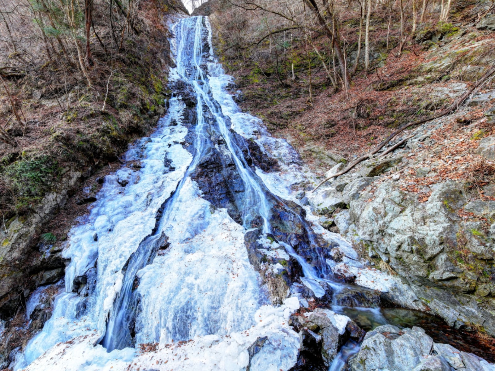 「埼玉県で行きたい冬の滝」ランキング