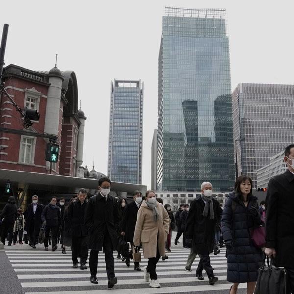 実質賃金11カ月連続減！ 止まらない“マイナス地獄”は深掘り必至、高市首相は楽観も庶民は2026年も青息吐息 ―「企業の賃上げは人件費コストとして消費者に跳ね返ってくる」