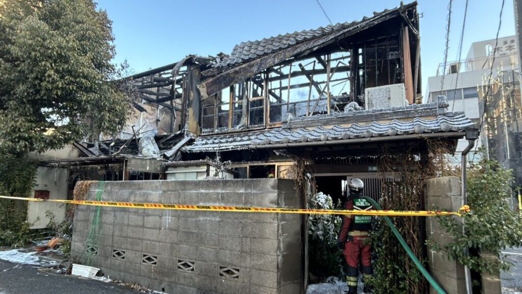 岡山市中心部で住宅1棟が全焼　住人の男性(53)がけが | KSBニュース | KSB瀬戸内海放送