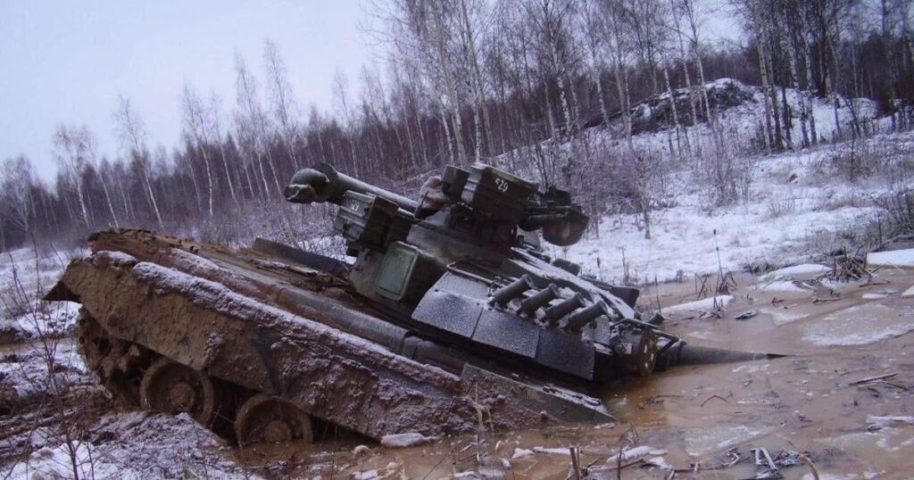 ウクライナの「戦術的殺害地帯」で25キロ以内のロシア車両、1キロ以内の軍隊を破壊