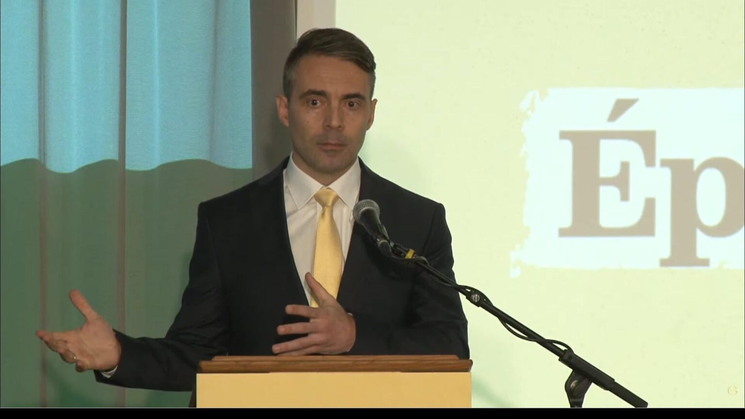 ガボール・ヴォナ氏と2RK氏は政権交代のため、2026年4月12日の選挙に立候補しない ガボール・ヴォナ氏と2RK氏は政権交代のため、2026年4月12日の選挙に立候補しない