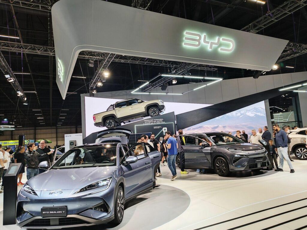 【2026年の自動車産業】中国に負ける日本、ハード・ソフトで圧倒的な差も…現実を直視し技術を「盗み返す」べき理由 | JBpress (ジェイビープレス)