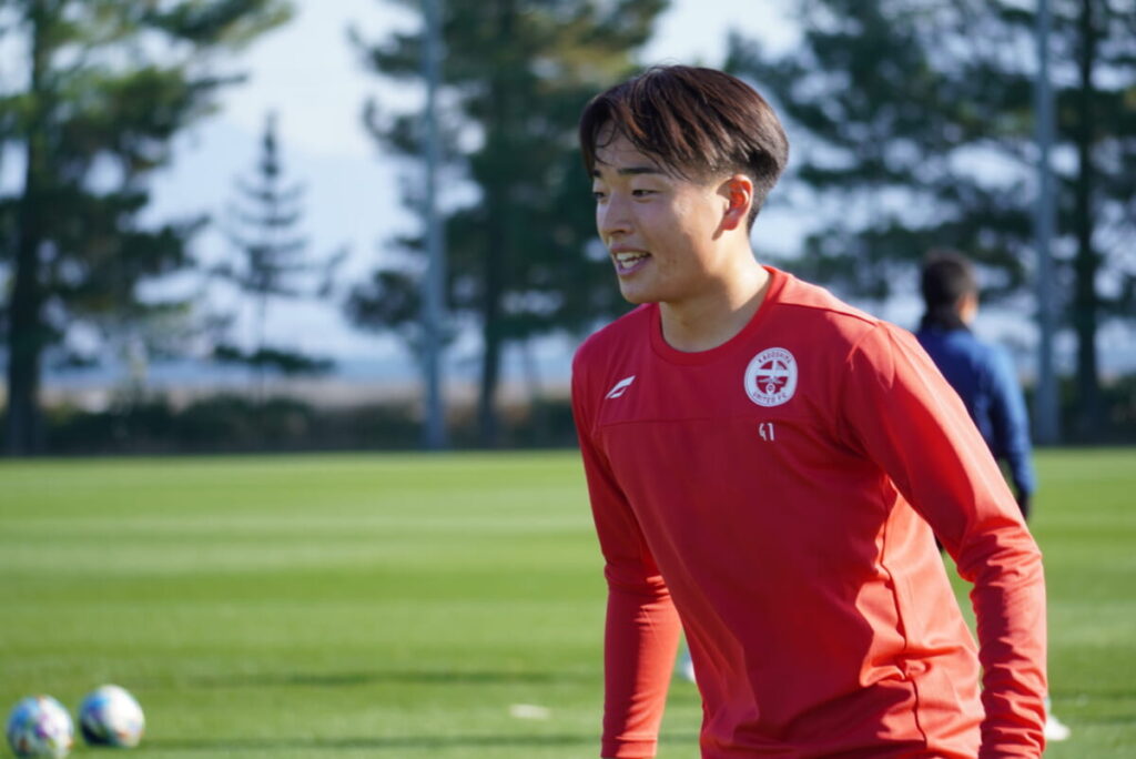 【«鹿児島ユナイテッドFC»新加入選手応援コラムvol.1】三品直哉が鹿児島ユナイテッドFCでプロとして踏み出す一歩 : KAGOSHIMA SOCCER MAGAZINE“カゴサカ☆”