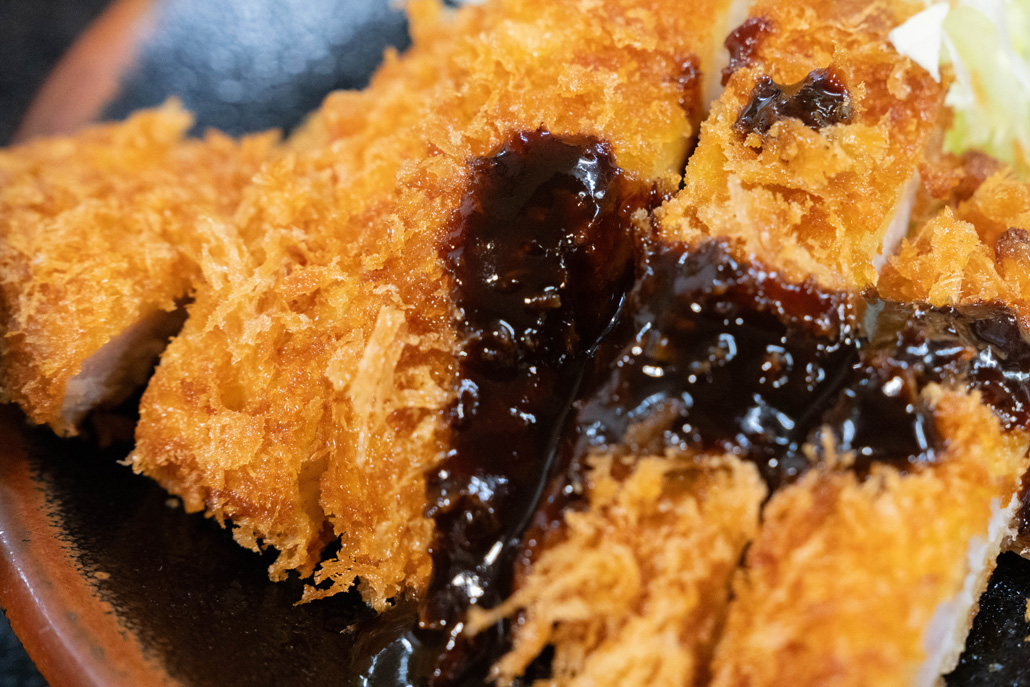 「かつ廣 桃山店」のロースカツ定食のソース画像２