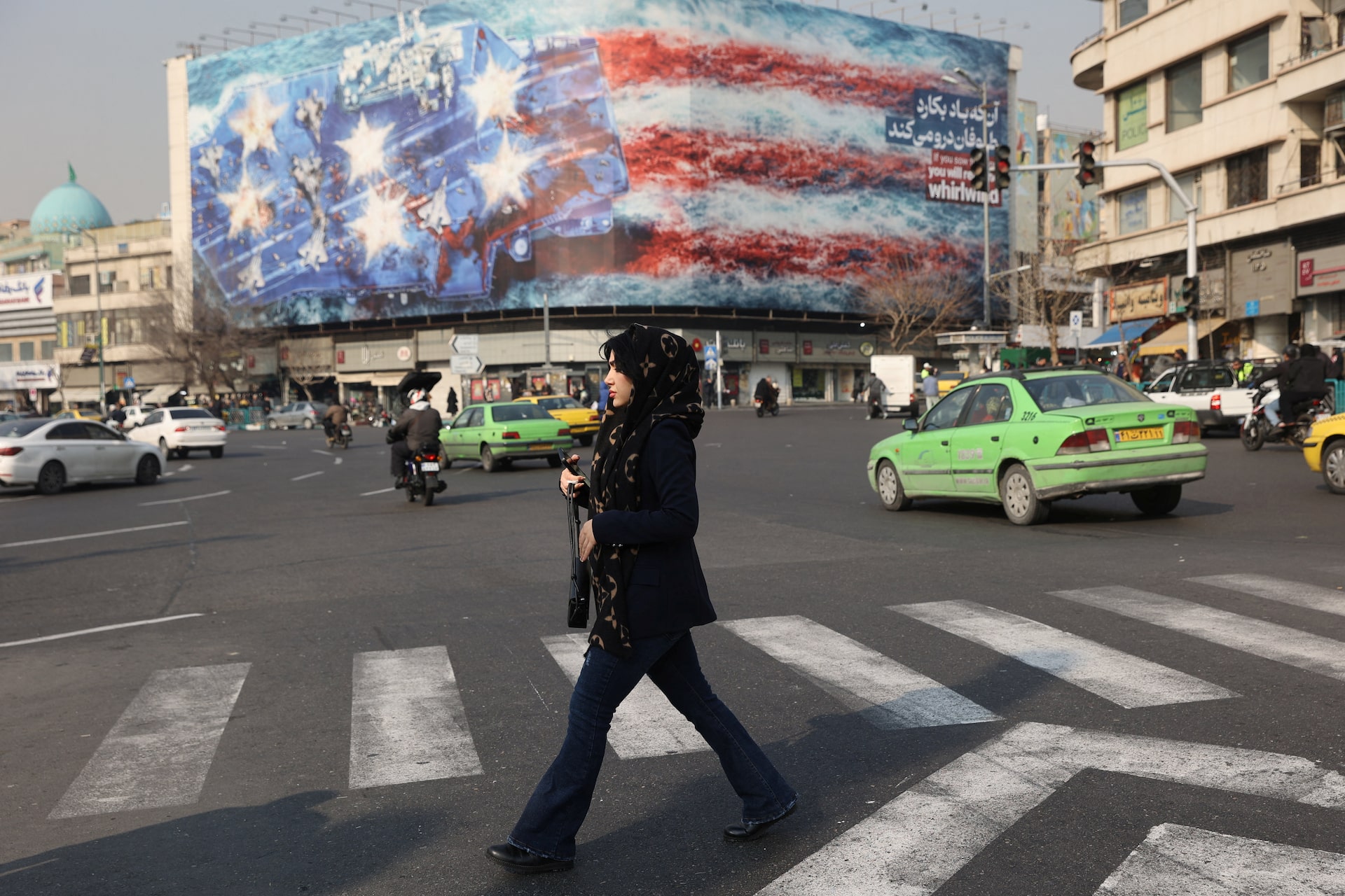 トランプ氏、イランに核交渉要求 「次の攻撃は甚大」と警告