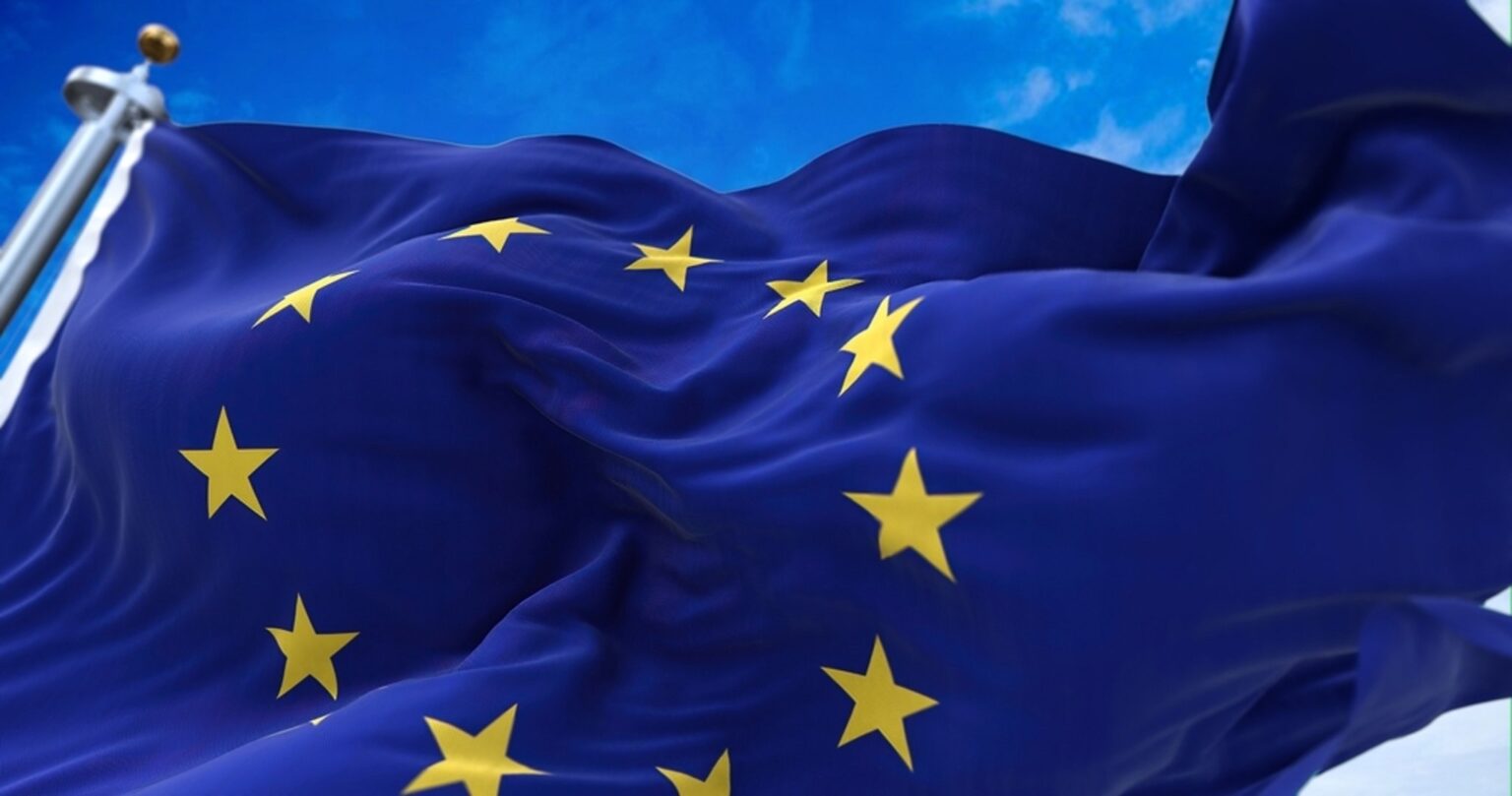 EUがグリーンランドに関するトランプの関税脅威に対抗するために前代未聞の「バズーカ」貿易ツールを発射する準備を進める：報告 - Benzinga Japan