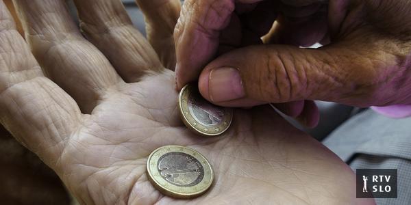 オックスファム：最も裕福な12人は、世界で最も貧しい人々の半数よりも多くの資産を持っている