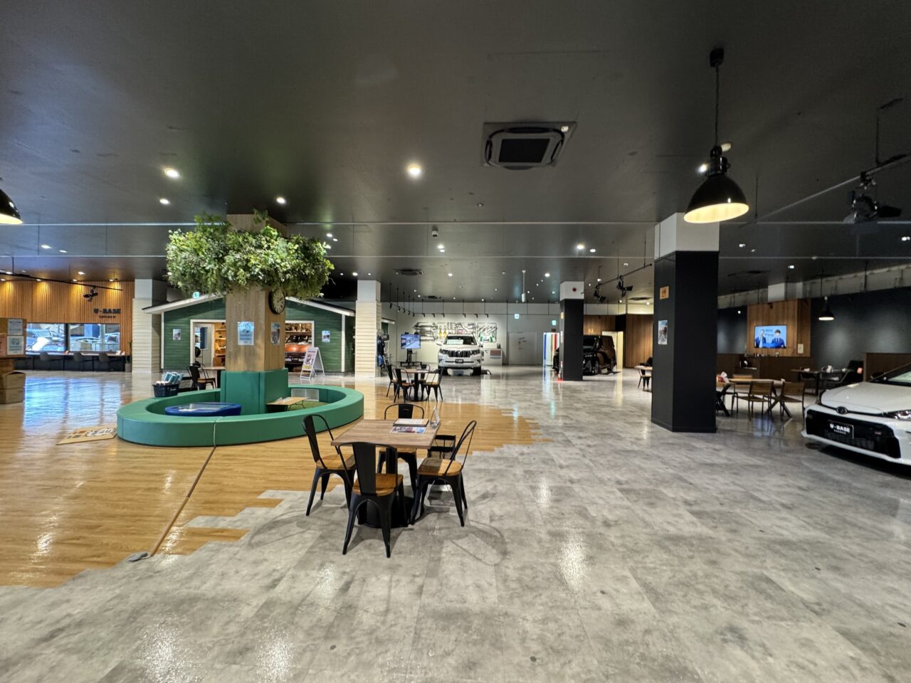 【藤沢市】U-BASE湘南で初の屋内わんこイベント「湘南わんわんBASE」が1月31日・2月1日に開催されます♪