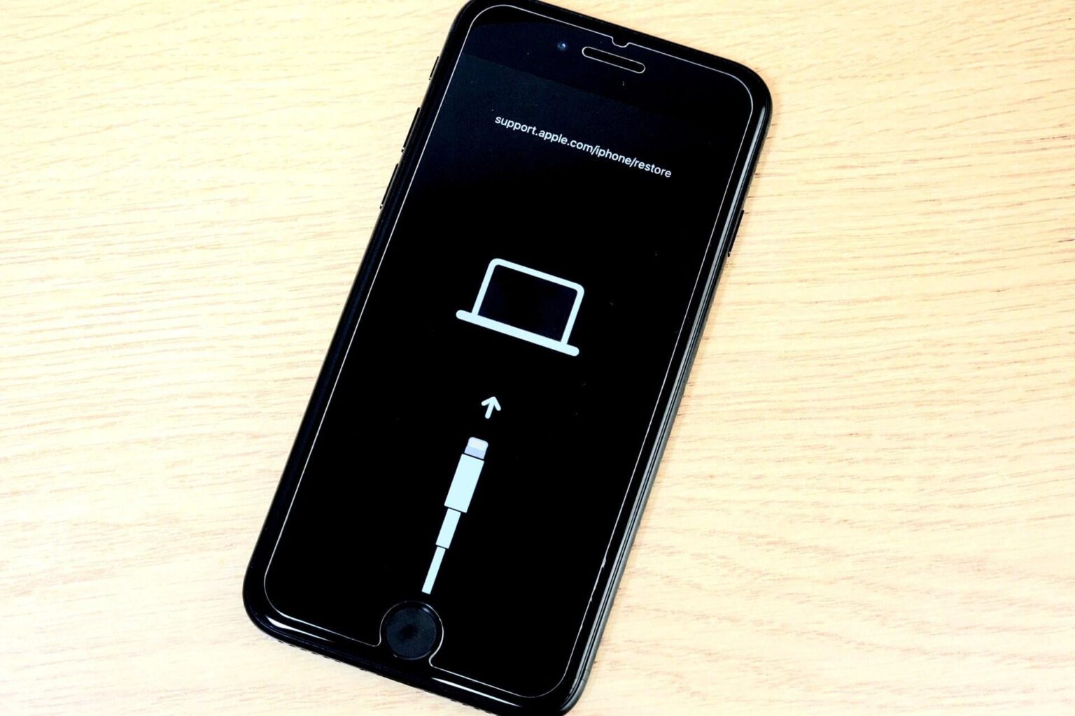 SNSで「iPhoneを未来の日付にしてキャッシュ削除」注目も起動不能になる報告続々