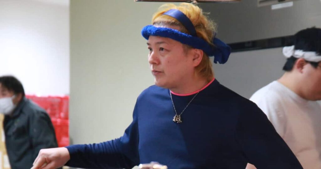 大阪難波のラーメン店「二重価格」で中国人客とトラブル 英語表記はトッピング付きで高額 - 産経ニュース