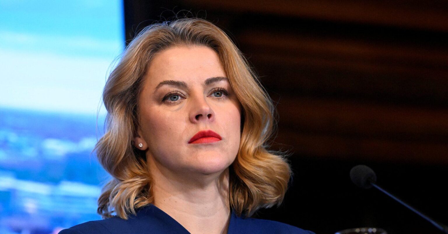 バルト海の通信ケーブル侵害でラトビア警察が船舶に乗り込む