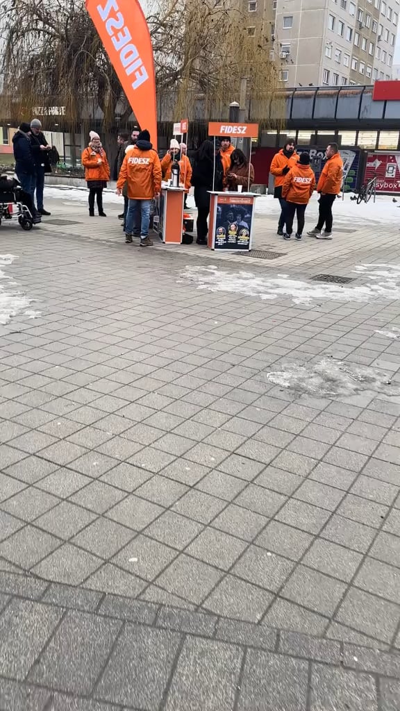 「彼らは私に仕事を与えてくれませんでした！」