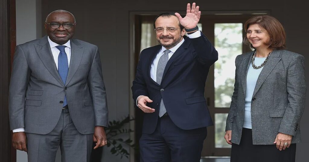 クリストドゥリデスはエルチウルマンに5項目の提案を提出 - 彼はキプロス問題の解決の基礎と収束の記録の再確認を求めた👏