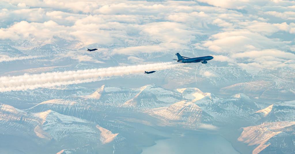デンマーク、フランスタンカーの支援を受けてF-35Aステルス戦闘機をグリーンランド上空に配備