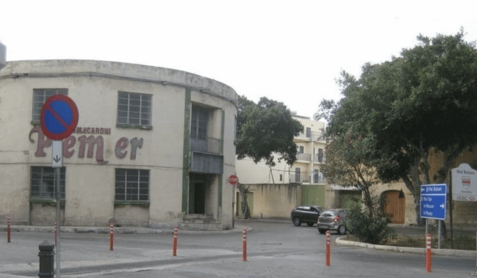 ジョゼフ・ポルテリ氏、バルザンの古いパスタ工場の代わりに5階建てのブロックに目を向ける