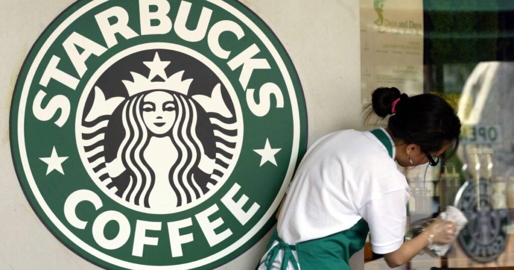 アメリカで「スターバックス」が大量閉店…「スタバ離れ」加速させた「すさまじい賃金格差」【従業員からの不満も最高潮に】