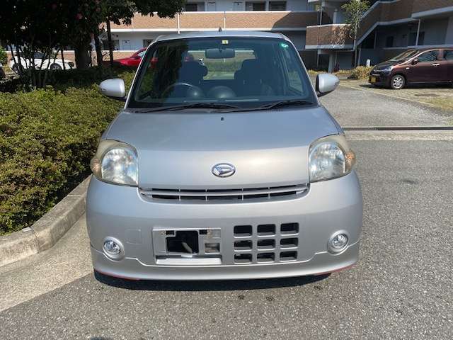 創業27年の老舗です(^^)ご安心ください。27年間の実績と地域最大級の品揃えでお待ちいたしております。来店ください。裏切りません!!価格も品質も!!100台以上の軽自動車を取り揃えてお待ちいたしております