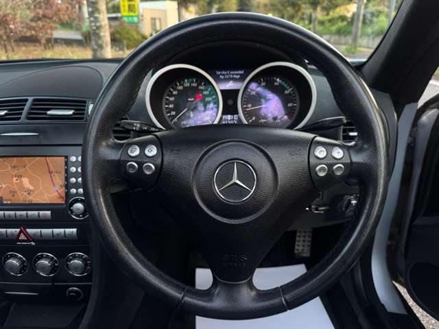 メルセデス・ベンツ SLKクラス SLK200コンプレッサー バリオルーフ修理済み/スーパーチャージャ 埼玉県の詳細画像 その17