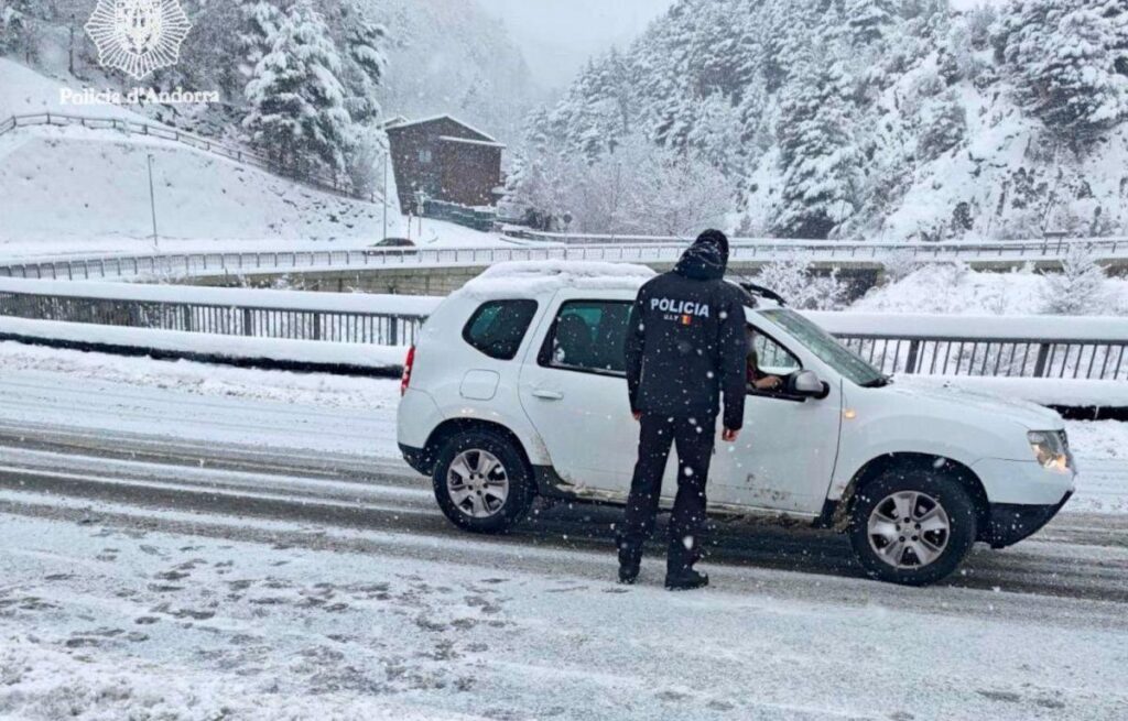 ゴレッティ嵐による降雪時に装備を着用しなかった場合は 20 の罰則