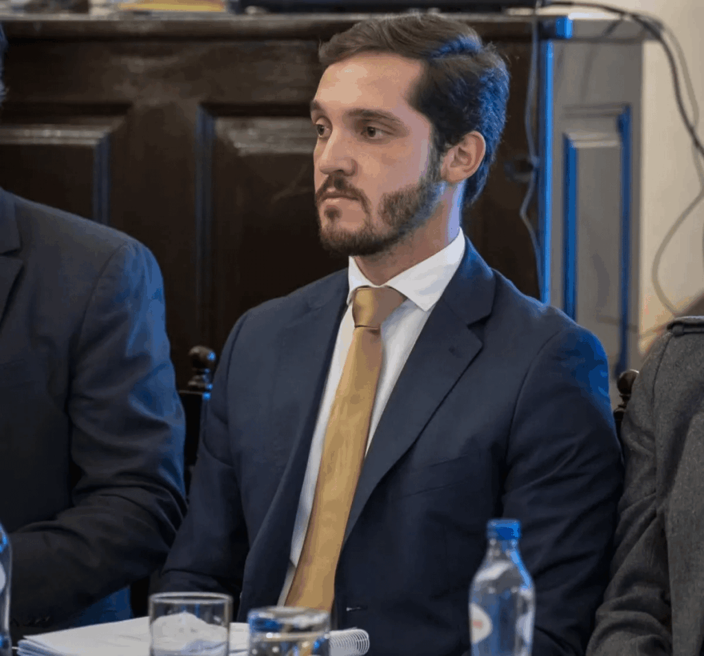 フンシャルのCDS-PP市議会議員が酒気帯びで人を轢き、任務を停止