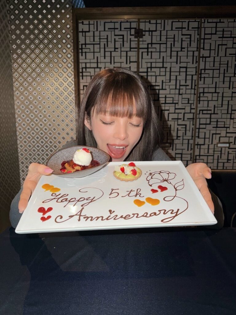 「旦那にして5年」モデル・渡辺リサが結婚5周年を報告！ | 話題の投稿 | スポーツブル (スポブル)