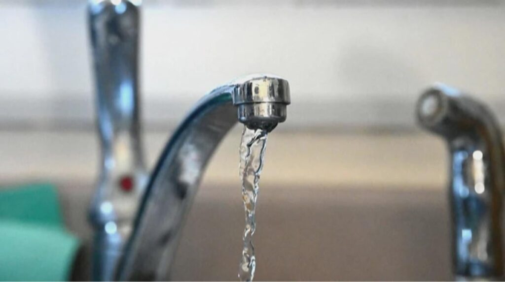 ロシアの攻撃後、キエフで水道が完全に回復