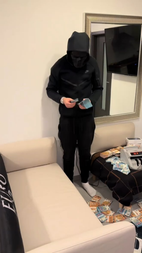 情報のお問い合わせは可能であればご連絡ください