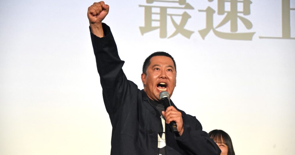 映画「有吉の壁」最速上映前夜祭、有吉が安村を称賛「演技の仕事が増えるんじゃないかな」 - ナタリー