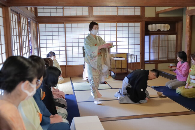 【ノボテル奈良】奈良で出会う“茶の湯の原点 「珠光茶会 宿泊プラン」を限定販売 | ニコニコニュース