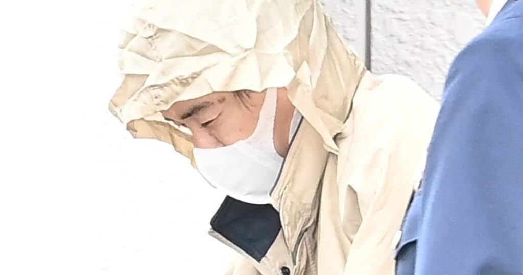 牛刀を使い無言で次々…長野３人殺傷事件から１年「多額の借金で督促状ビッシリ」47歳被告の生活実態 | FRIDAYデジタル