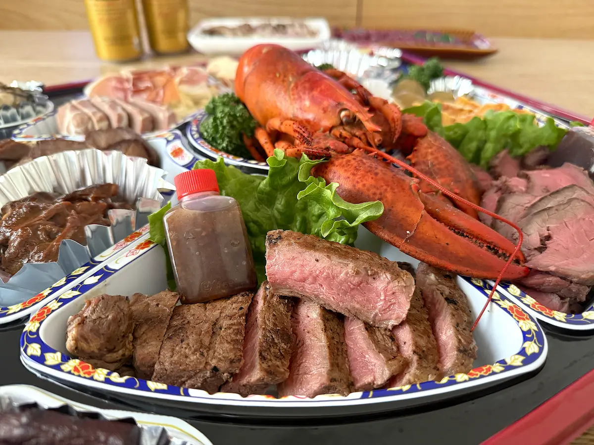 「Bull House（ブルハウス）」の新年オードブル（華栄 22,000円）④