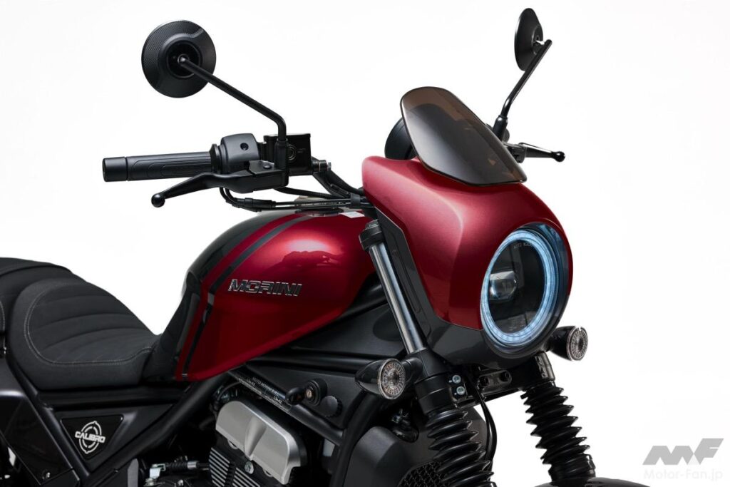 「Moto Morini Calibro」が欧州で登場｜個性が走りに刻まれる693ccミドルの本質 | Motor-Fan[モーターファン] 自動車関連記事を中心に配信するメディアプラットフォーム