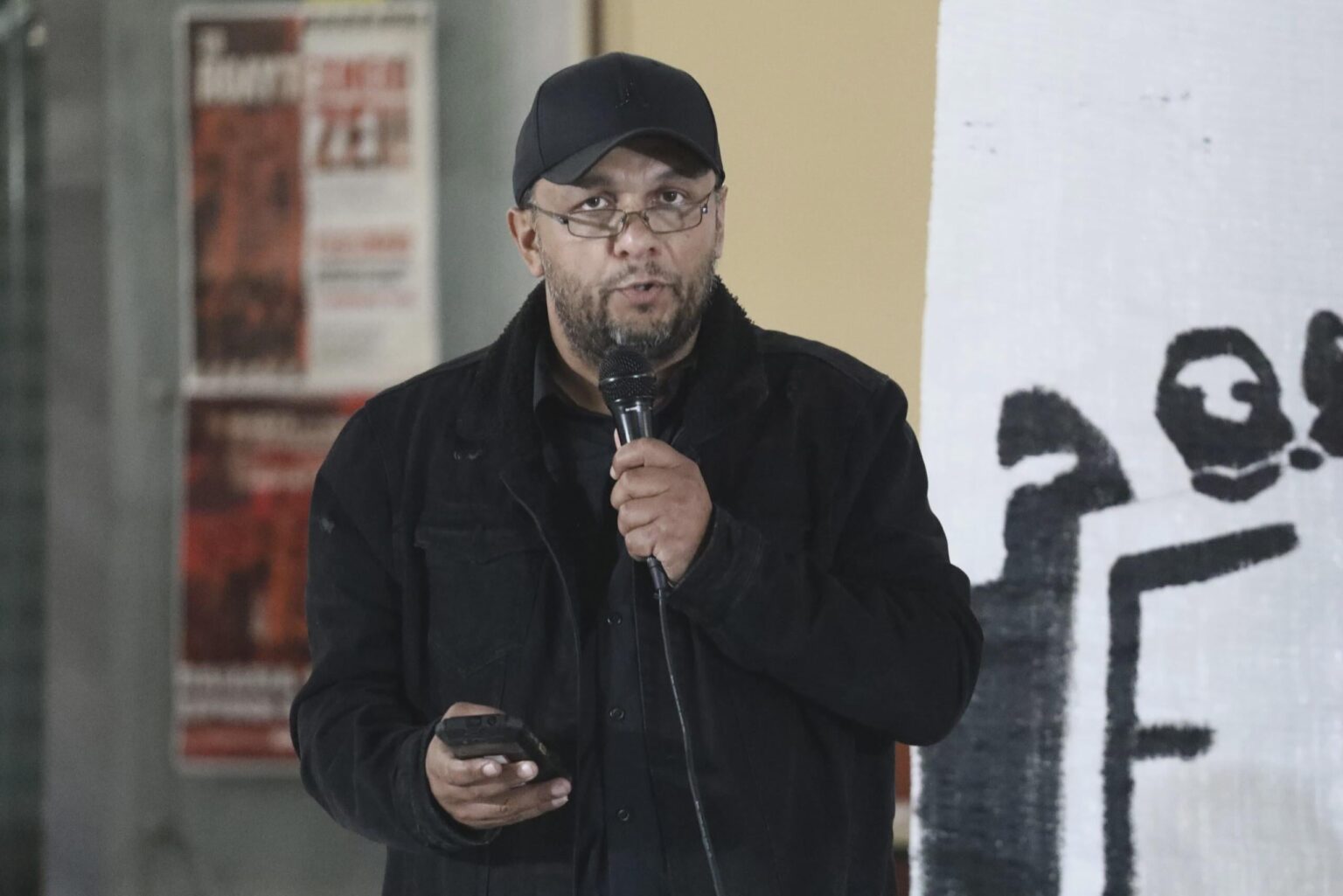 パノス・ルウシ氏：２月２７、２８日の４８時間ゼネスト－「団結するか、死者を数え続けるかのどちらかだ」