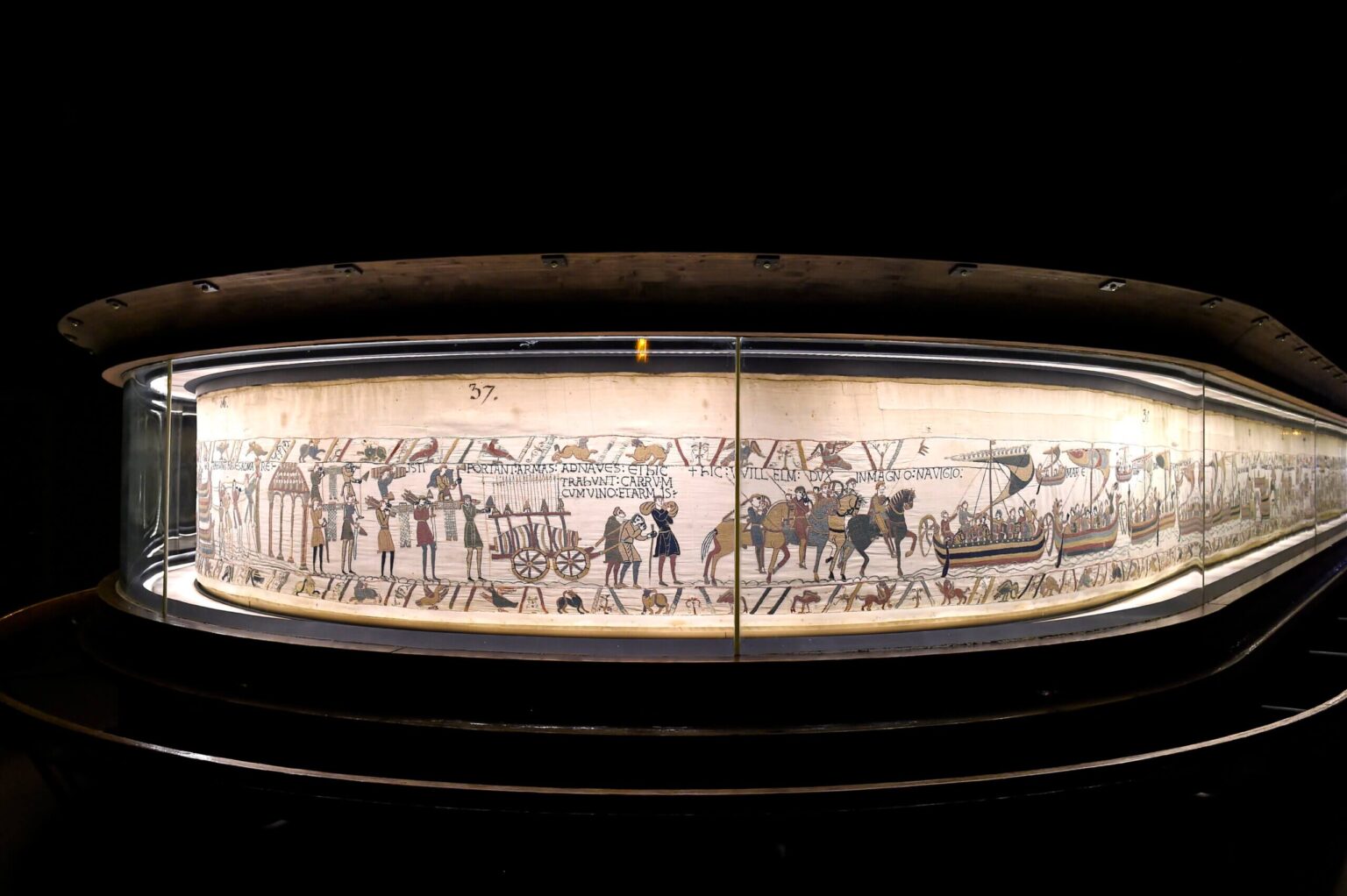 Bayeux Tapestry © Bayeux Museum