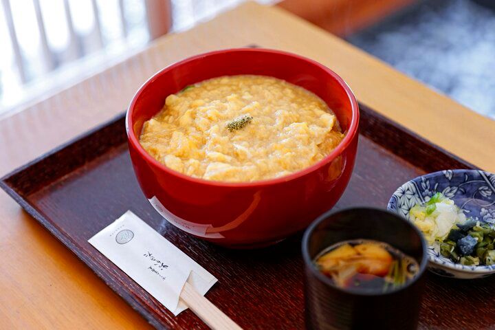 京都・平安神宮近くの「京うどん生蕎麦 おかきた」で、おだしの香る京うどんを♪