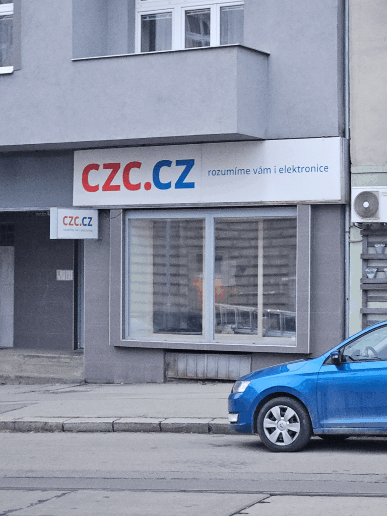 最近、誰かが CZC.cz について言及し、その動向について言及したとき、ブルノ・ナ・ペカシュケで、今や歴史的なこの現象を見ることができます。