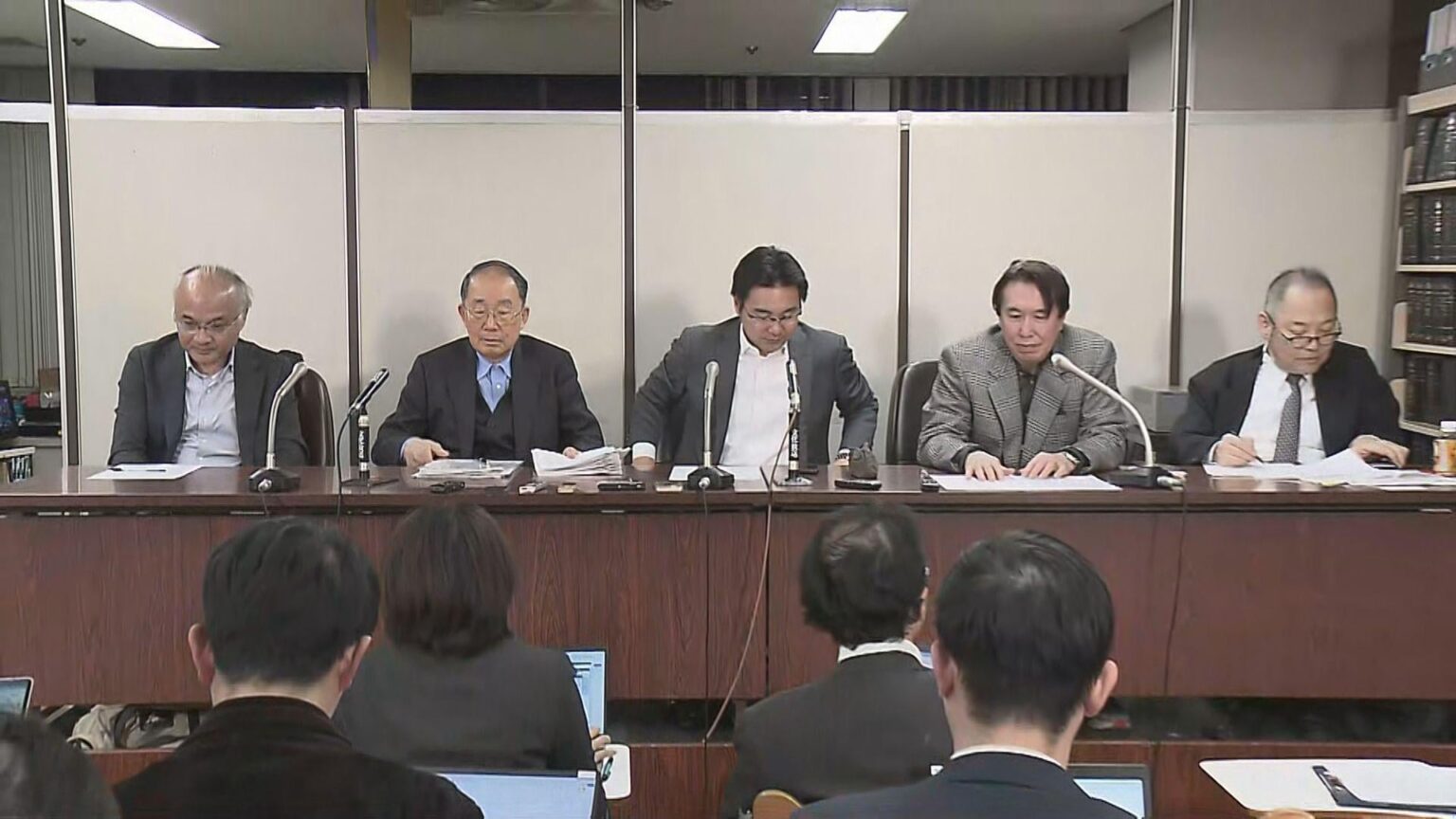 「罪を全て山上被告に背負わせるのが妥当なのか」旧統一教会の被害救済に当たる弁護士団体が山上徹也被告への「無期懲役」判決を受けて会見（TBS NEWS DIG Powered by JNN） - Yahoo!ニュース