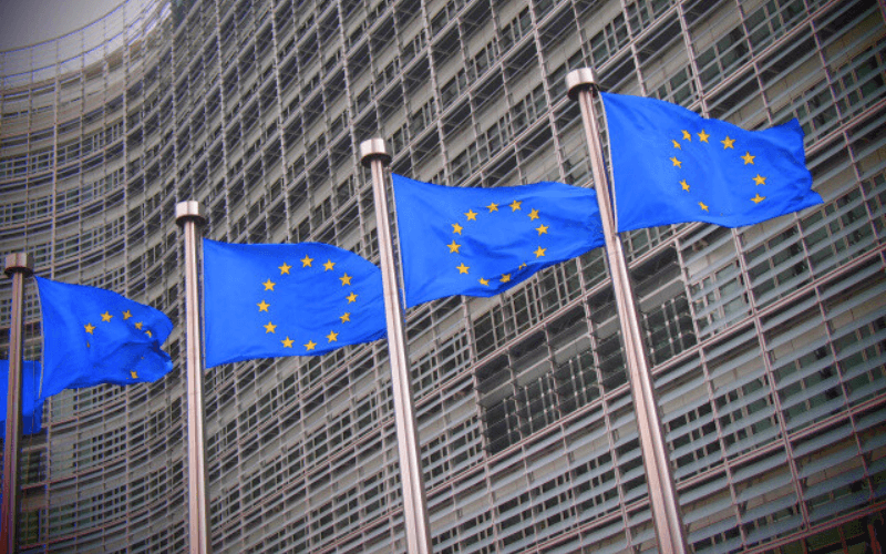 ヨーロッパ　EU　旅行　観光　EES　出入域システム　パスポート　日本人