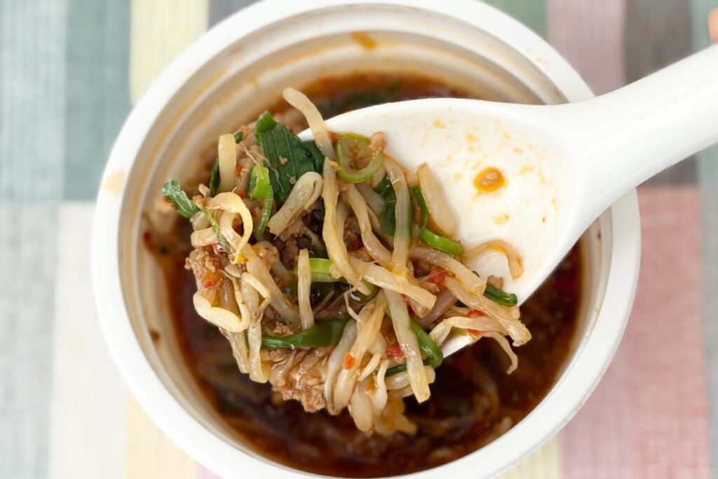 「リピしちゃいそう」【セブン】麺なしラーメンスープがハマるおいしさ - TRILL