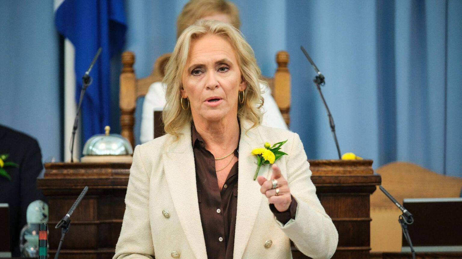 「少なくともあの独裁者はいなくなった」