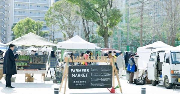 神戸の旬が並ぶ磯上公園の朝 「EAT LOCAL KOBEファーマーズマーケット」 神戸市