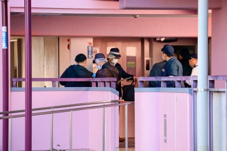 集合住宅一室に男性遺体 住居侵入疑いで通報者逮捕 | | 全国のニュース