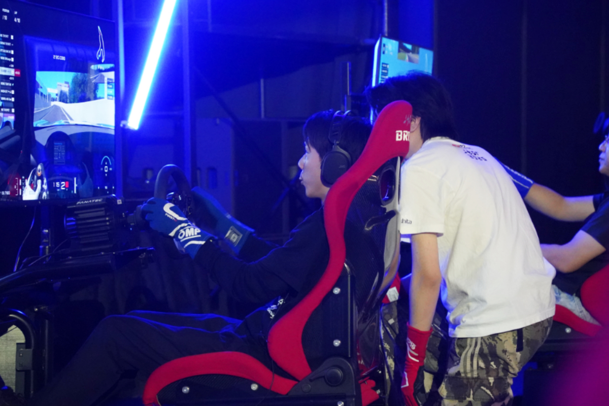 レーススタート