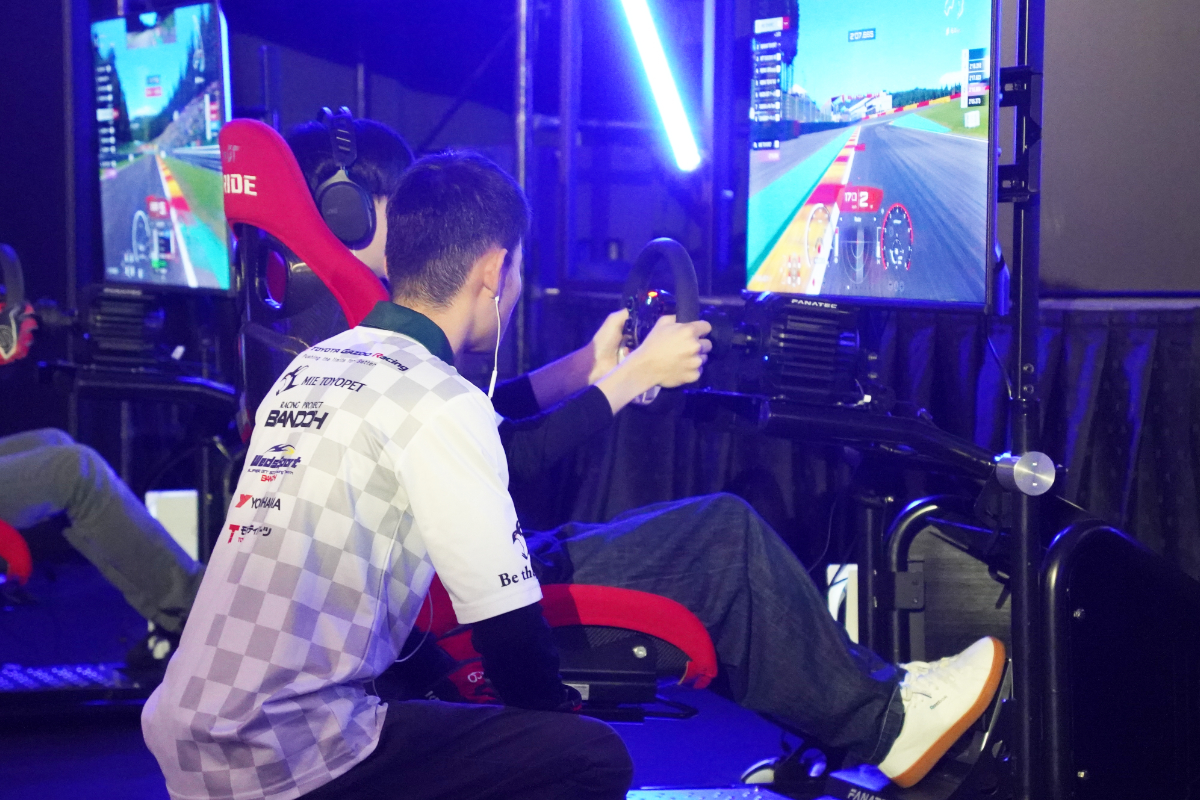 後ろから声をかけて交代