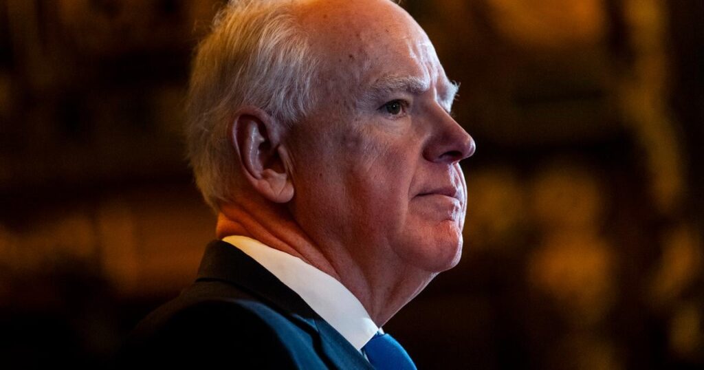 ティム・ウォルツ氏、選挙で公職に就くことは二度としないと語る