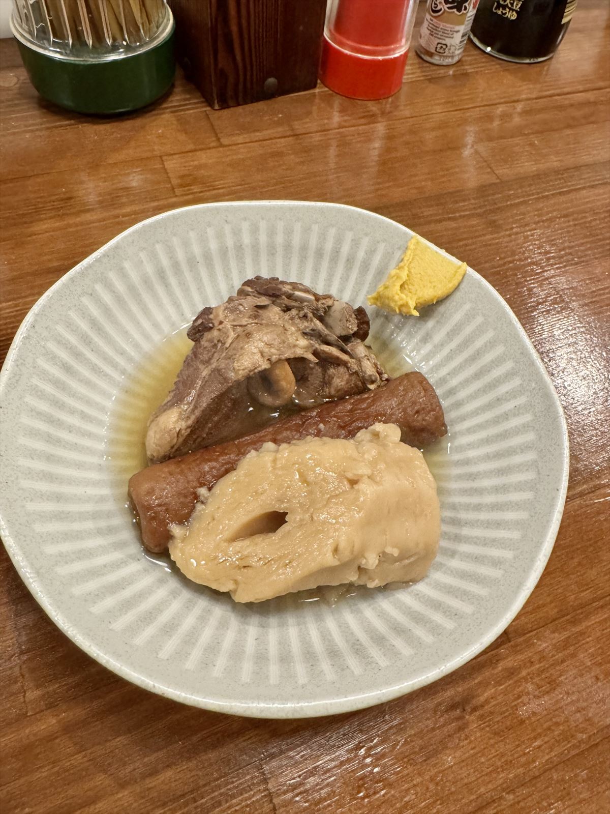 沖縄であのお酒が楽しめる！？生まれ変わったあのやきとん屋で、気軽に立ち飲み！ 那覇市大道 「立ち飲み 処 串豚＋（プラス）」〜キャンヒロユキの「とー、飲み歩きやってみよう」〜