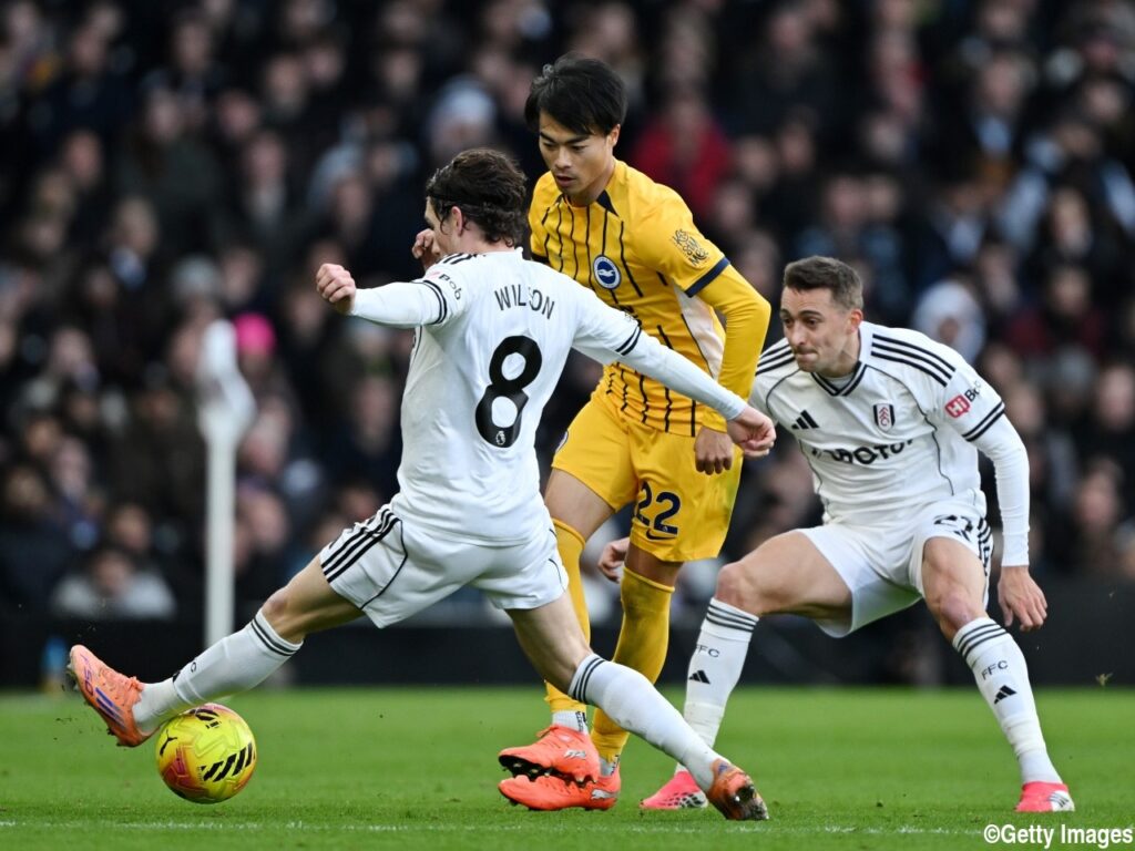 三笘薫の3人引きつけて勝ち越しアシストは幻に…ブライトンはフルハムに後半AT直接FK被弾で逆転負け - gekisaka.jp