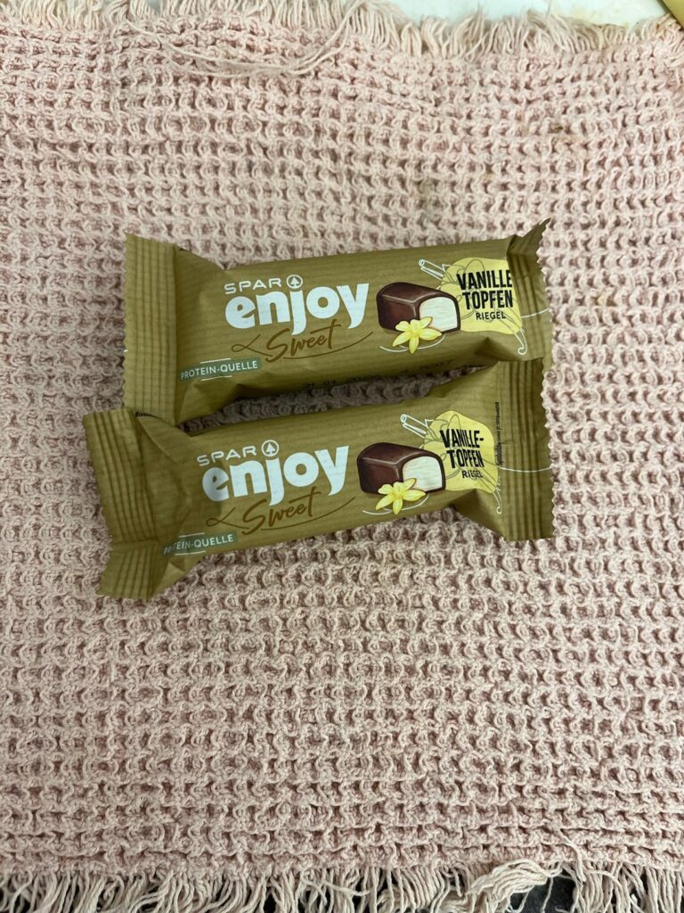 オーストリアのスーパーマーケットで 1 個 0.60 ユーロで販売されているリトアニアのシュレリアイ